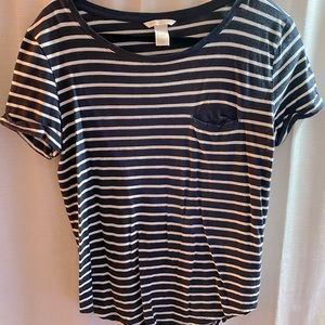 Navy stripped T-shirt